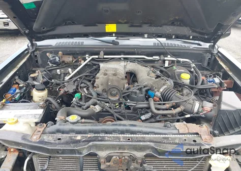 2002 Nissan Frontier Crew Cab Sc z USA, uszkodzony, nr VIN 1N6MD29Y62C385444